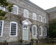 Redlon Manor